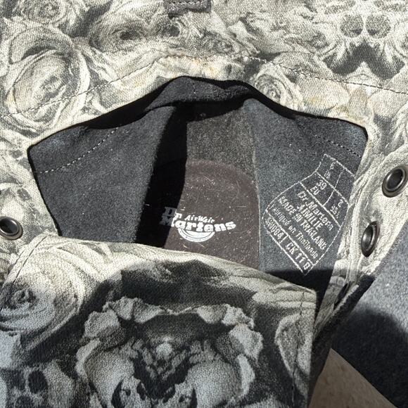 Dr. Martens Aimilie Metallic Combat Boots Skull & Rose Lining Women’s Sz 8 Docs - Picture 9 of 13